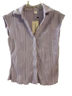 Poeselle Lavender Pleated Cap-Sleeve Button-Front Blouse